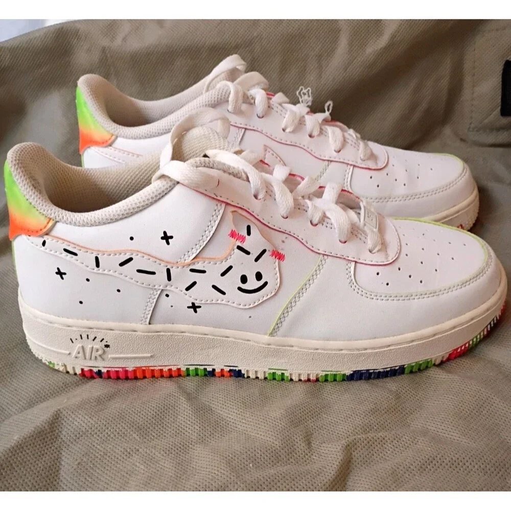 Nike Air Force 1 Size 7Y Low Doodles Drawing DV1366-111